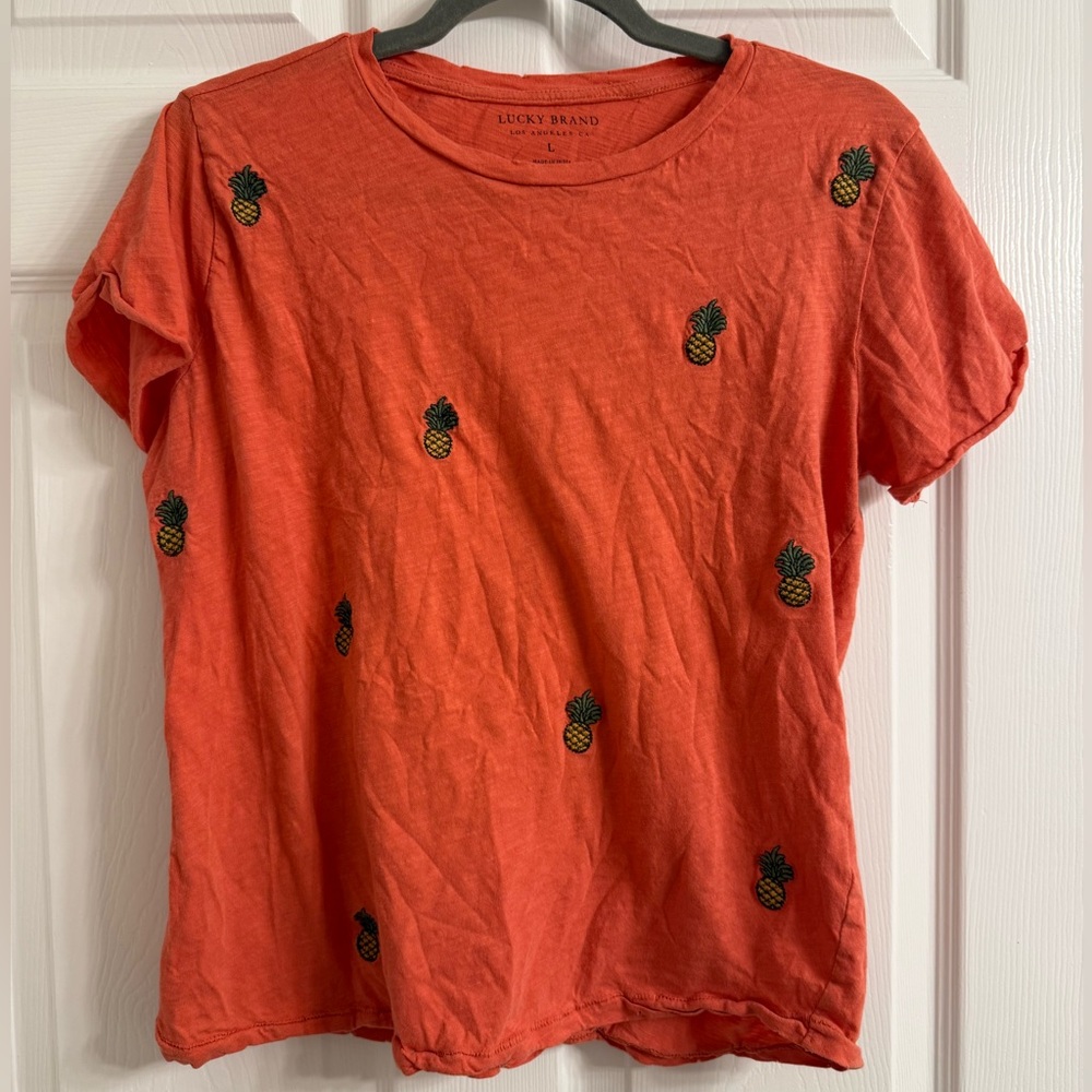 Lucky Brand T-shirt with Pineapples